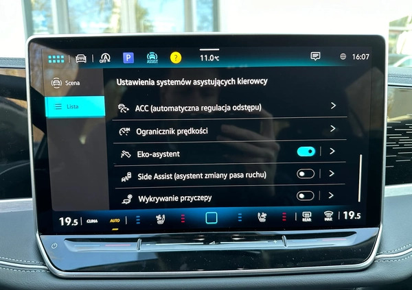 Volkswagen Passat cena 179900 przebieg: 10, rok produkcji 2024 z Bolków małe 436